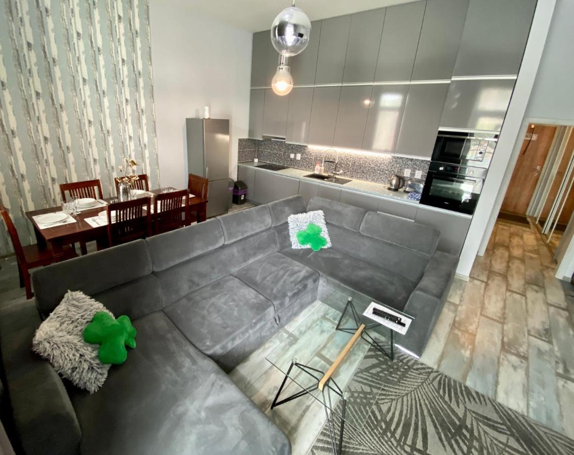 Royal City Centre Apartment Poprad Luaran gambar