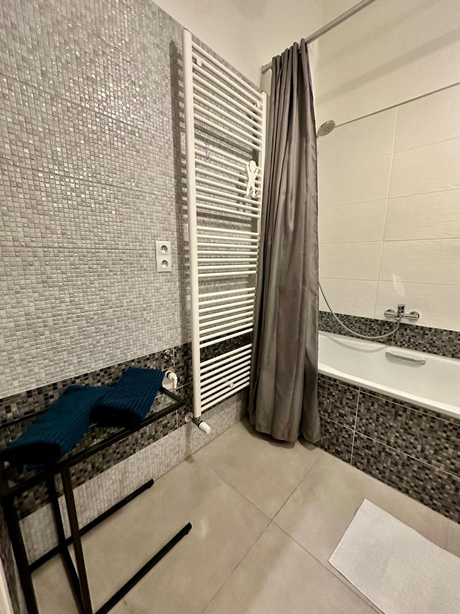 Royal City Centre Apartment Poprad Luaran gambar