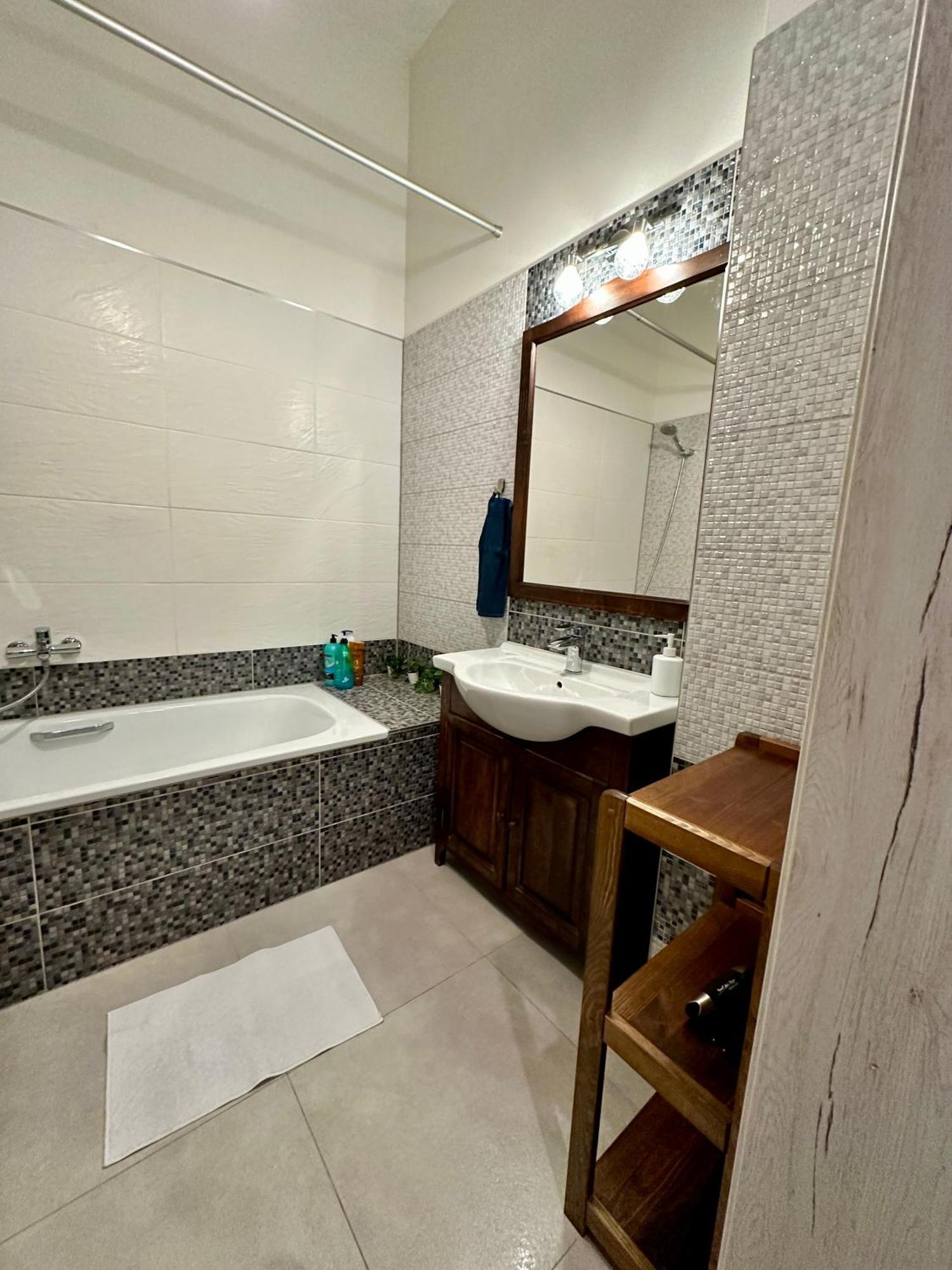 Royal City Centre Apartment Poprad Luaran gambar